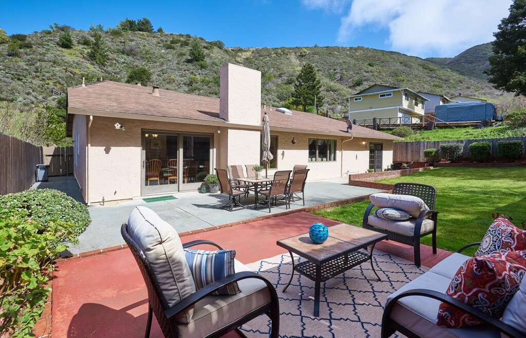 A Nature Lovers Dream! 705 Saint Lawrence Ct, Pacifica, CA 94044