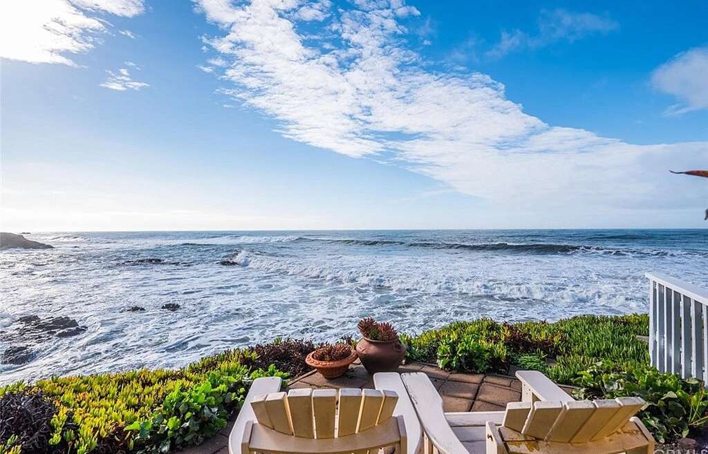 California Spanish Style Oceanfront Home: 1925 Sherwood Dr, Cambria, CA 93428